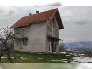 Недвижимость - Дома - Дом 130 кв.м., 33,5 сотки, с видом на горы.