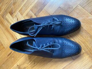 Одежда, обувь, аксессуары - Женская обувь - Продаются женские туфли. Суботица