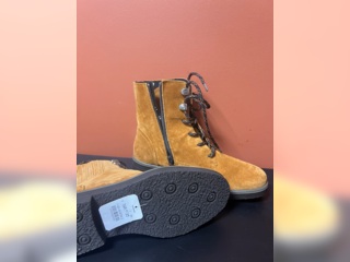 Одежда, обувь, аксессуары - Женская обувь - Ботинки 