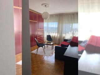 Недвижимость - Квартиры - 2-КОМНАТНАЯ КВАРТИРА, 39 м²