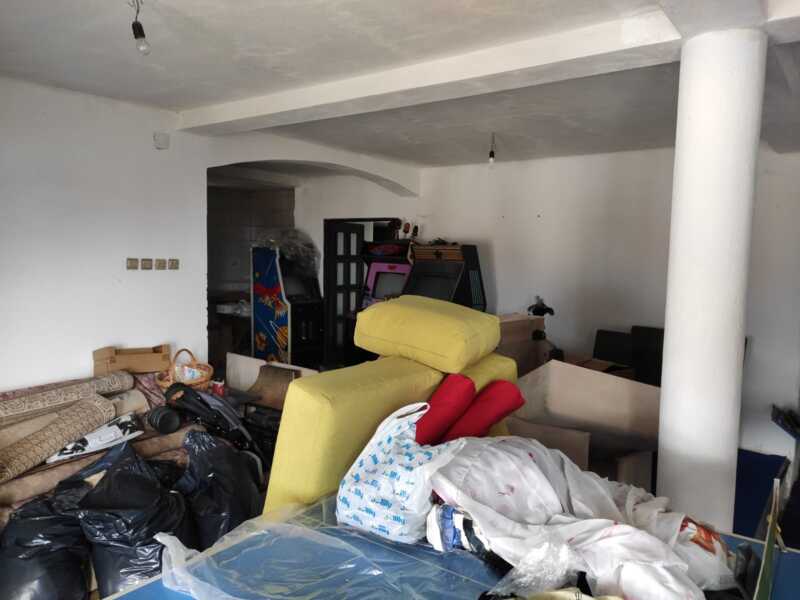 Недвижимость - Дома - Дом 230 кв.м., участок 5 соток. Трстеник