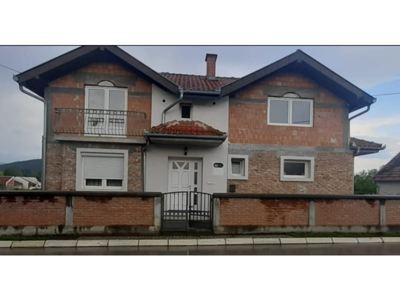 Другое - Готовый бизнес - Продаëтся действующий детский игровой зал с кафе 