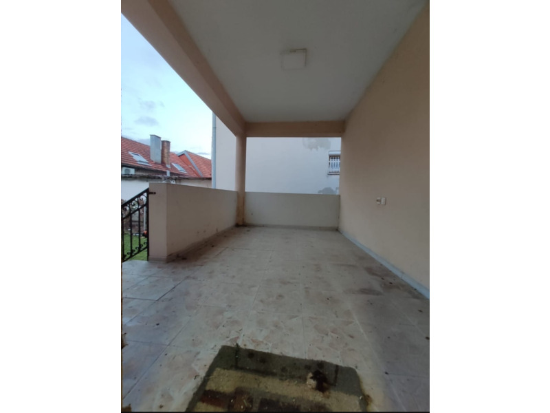 Недвижимость - Дома - Продаëтся дом 100 кв., на участке 2,5 сотки. 