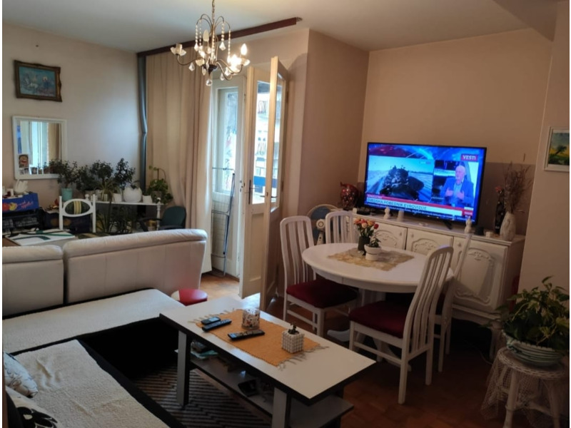 Недвижимость - Квартиры - 2-х комнатная квартира 60 кв.м., Трстеник