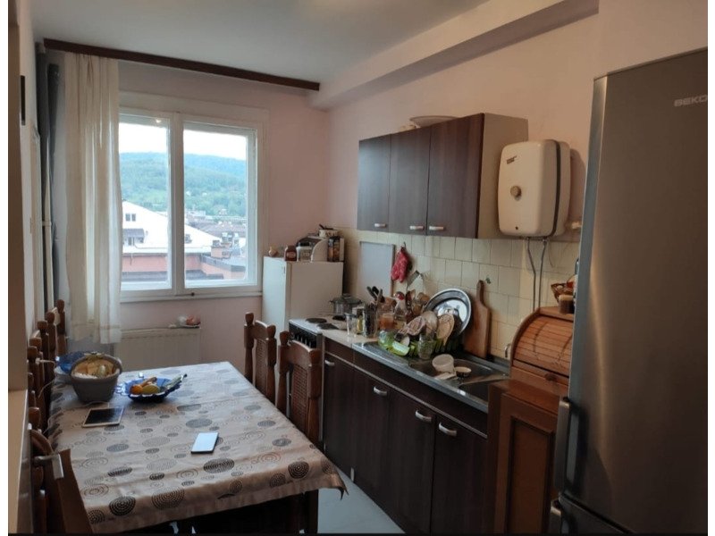 Недвижимость - Квартиры - 2-х комнатная квартира 60 кв.м., Трстеник