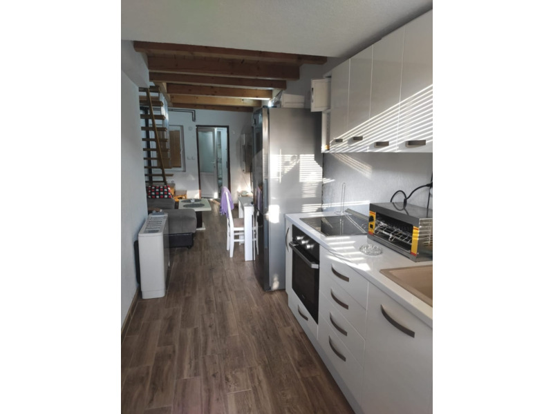 Недвижимость - Дома - Аренда домов с уличным боссейном и сауной