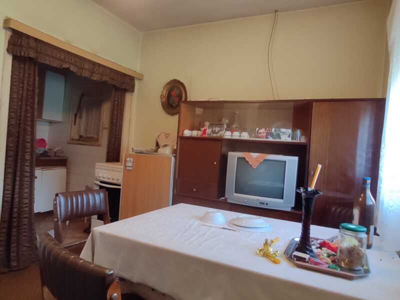 Недвижимость - Дома - дом 100 кв.м., на участке 41 сотка. с кузнецeй