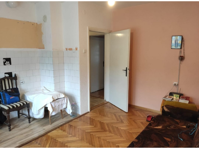 Недвижимость - Дома - Дом 200 кв.м., на участке 5 соток в центре города 