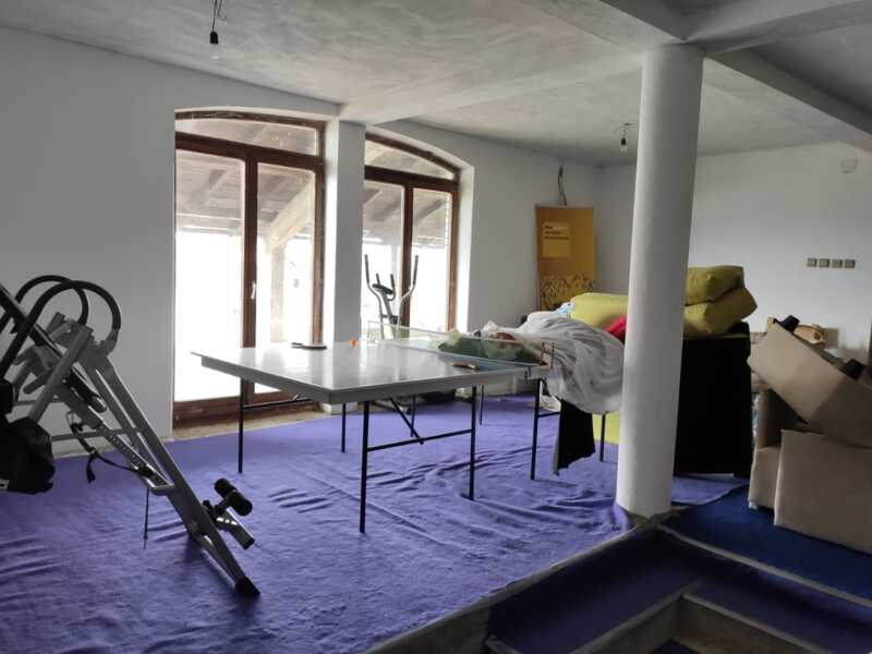 Недвижимость - Дома - Дом 230 кв.м., участок 5 соток. Трстеник