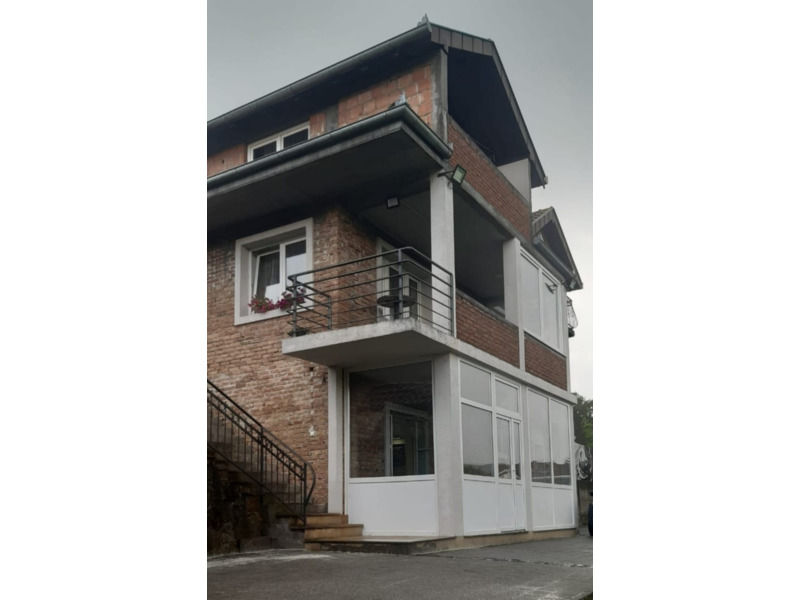 Другое - Готовый бизнес - Продаëтся действующий детский игровой зал с кафе 