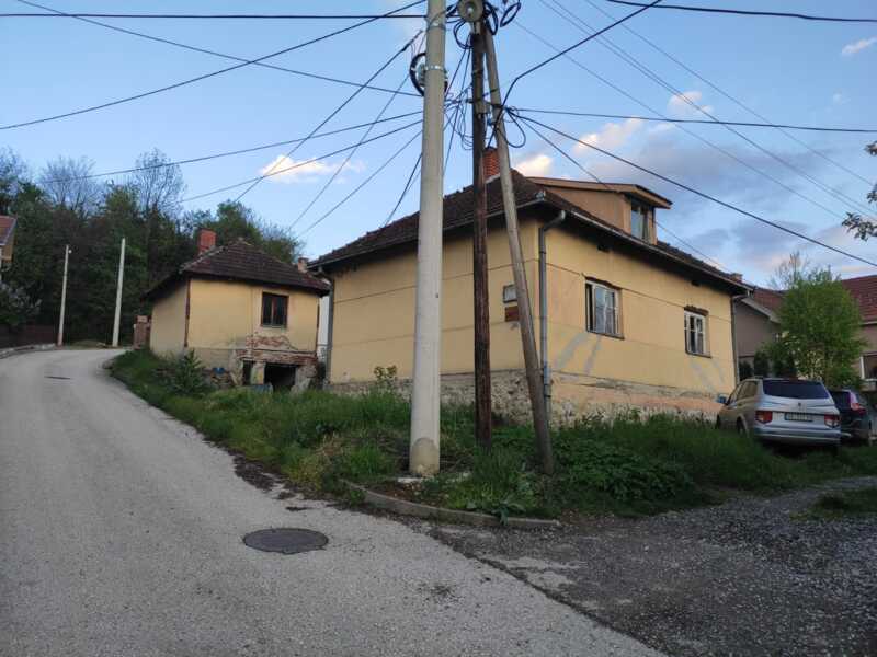 Недвижимость - Участки - 10,5 сотки центр курорта Врнячка Баня 