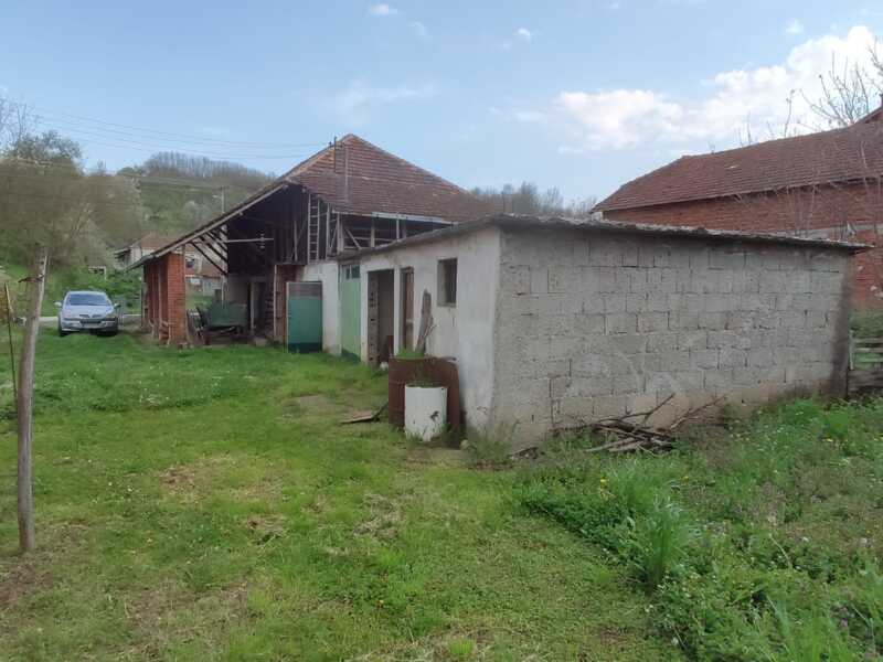 Недвижимость - Дома - дом 100 кв.м., на участке 41 сотка. с кузнецeй