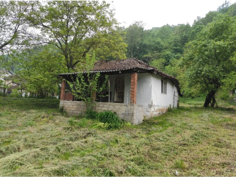 Недвижимость - Дома - Дом 34 кв.м.,18 соток, в живописном ущелье гор