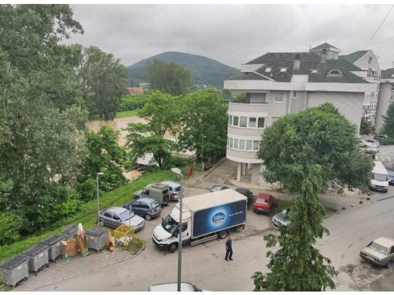 Недвижимость - Квартиры - 3-х комнатная квартира 71 кв.м., с видом на реку 