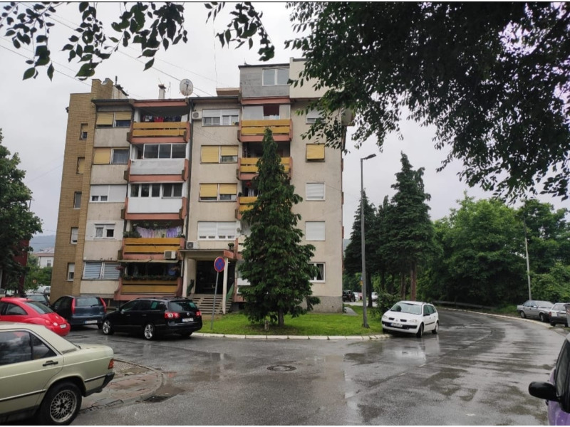 Недвижимость - Квартиры - 3-х комнатная квартира 71 кв.м., с видом на реку 