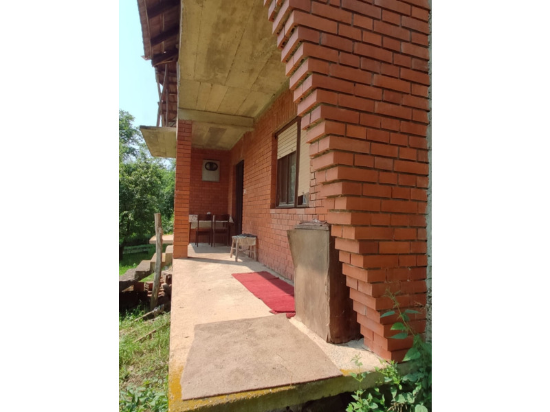 Недвижимость - Дома - 2 дома (44 и 148 кв.м.) на участок 26 соток.