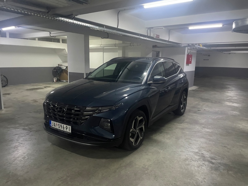 Транспорт - Легковые автомобили - Продается Hyundai Tucson 1.6 л., Россия