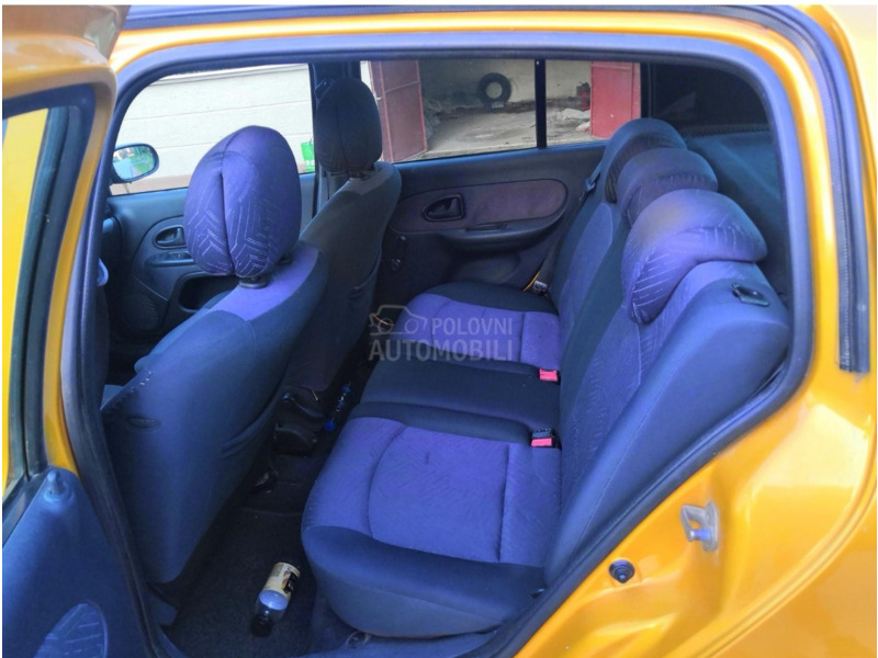 Транспорт - Легковые автомобили - Продам