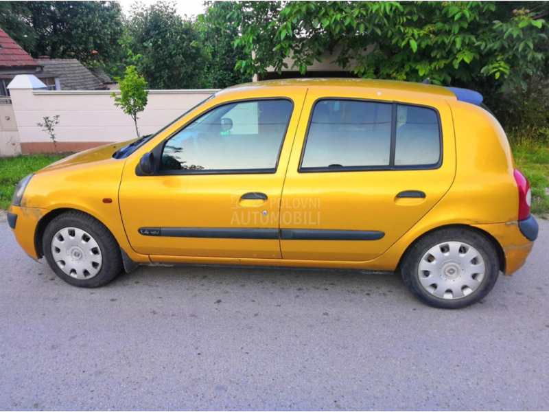 Транспорт - Легковые автомобили - Продам