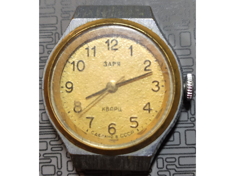 Другое - Ювелирные изделия, украшения - Продаю ручные часы (не в рабочем состоянии) 