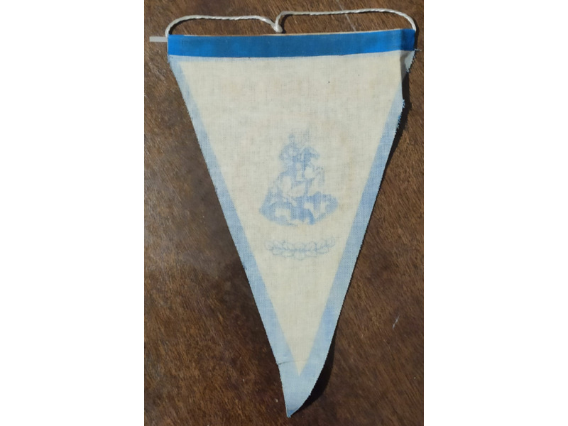 Хобби и отдых - Коллекционирование - Продаю вымпелы разных стран: