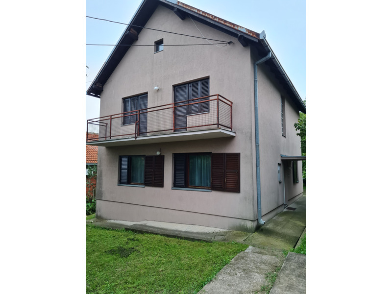 Недвижимость - Дома - Продам дом 2 этажа