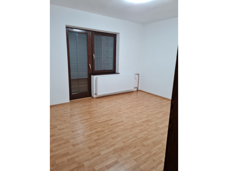 Недвижимость - Дома - Продам дом 2 этажа