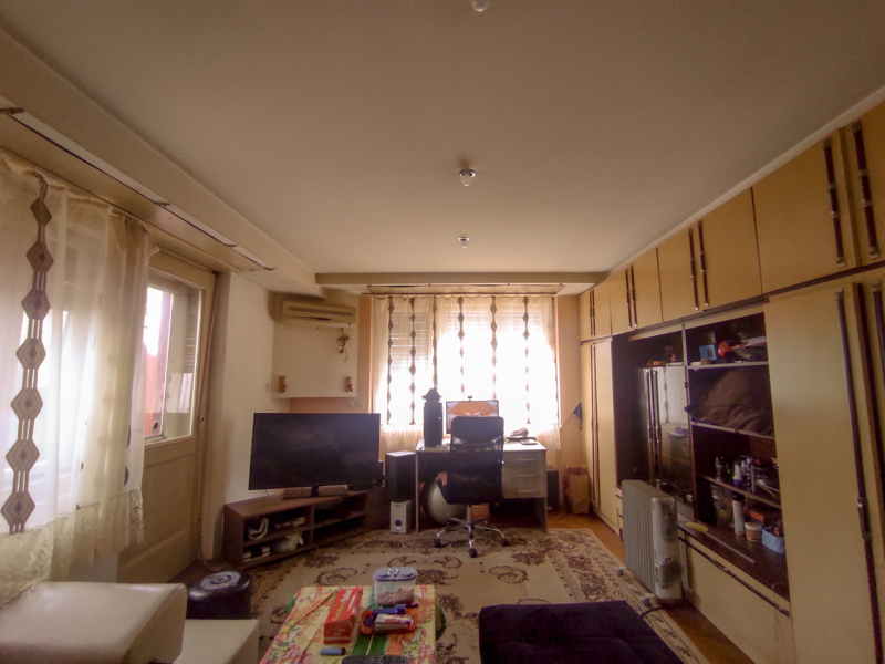 Недвижимость - Квартиры - Трехкомнатная квартира на продажу, Младеновац