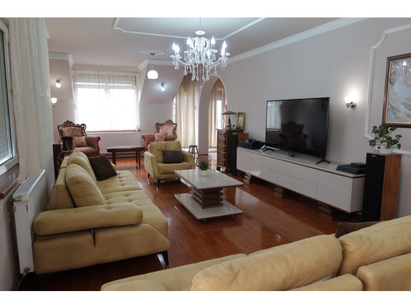 Недвижимость - Квартиры - Дуплекс на продажу