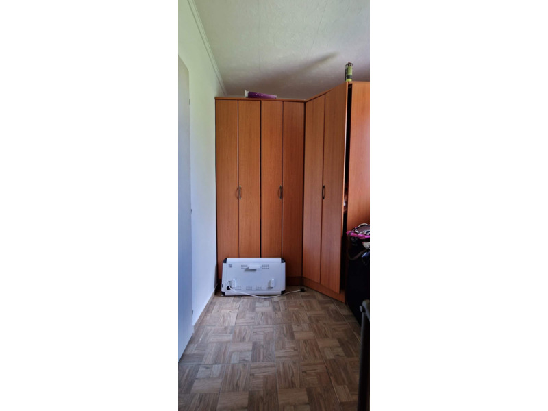 Недвижимость - Дома - Prodaja kuce i placa na glavnom putu