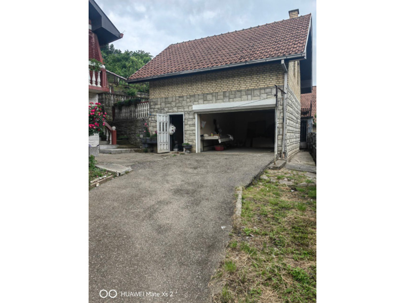 Недвижимость - Дома - Дом в Лознице