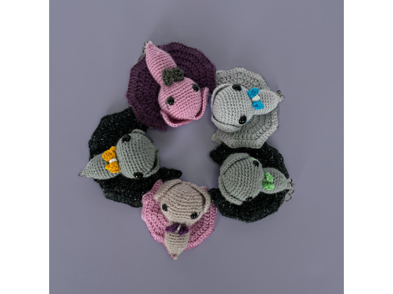 Хобби и отдых - Другое - Летучая мышь. Брелок