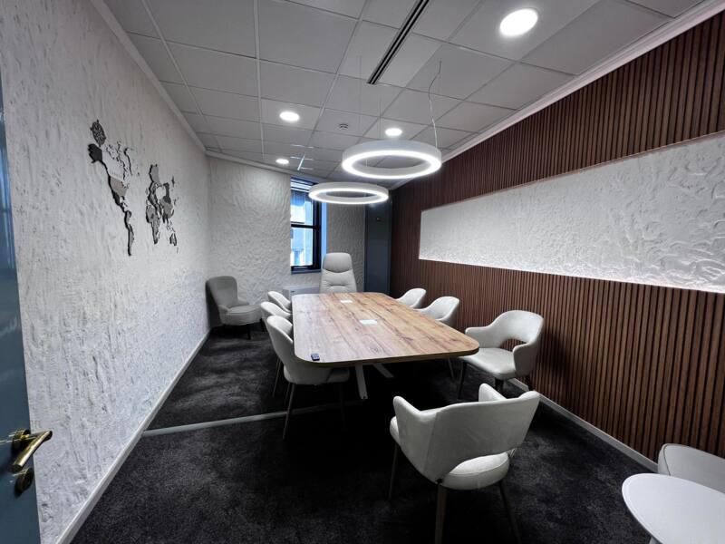 Услуги - Ремонт и строительство - Ремонт жилых и коммерческих помещений 