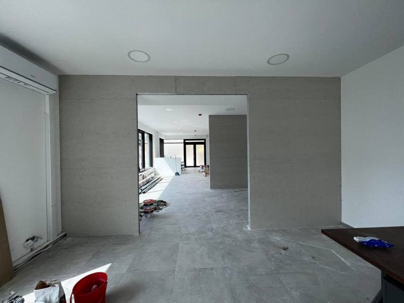 Услуги - Ремонт и строительство - Ремонт жилых и коммерческих помещений 