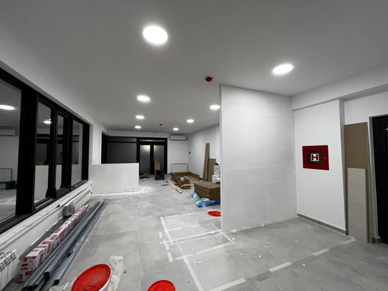 Услуги - Ремонт и строительство - Ремонт жилых и коммерческих помещений 