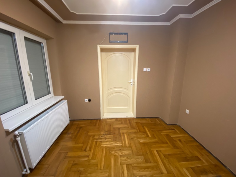 Недвижимость - Дома - Суботица: Двухэтажный дом в районе Мали Радановац