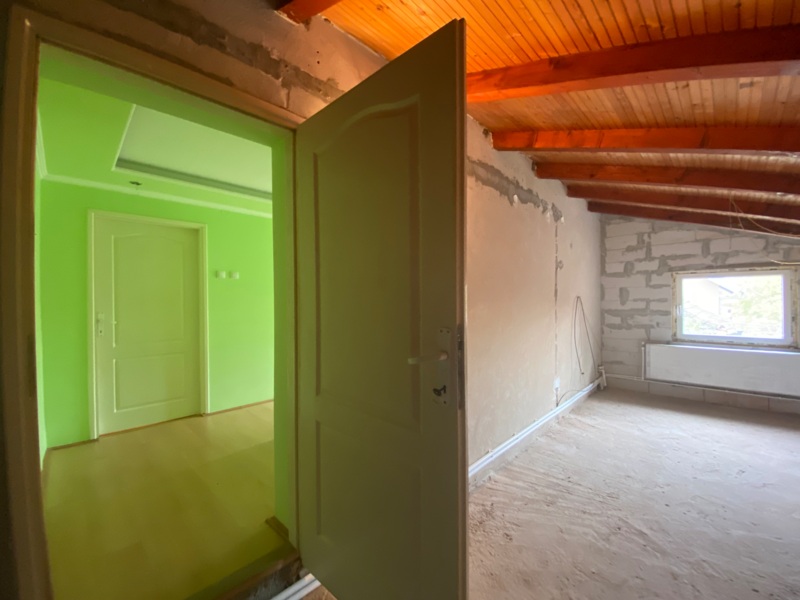 Недвижимость - Дома - Суботица: Двухэтажный дом в районе Мали Радановац