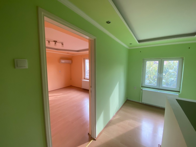 Недвижимость - Дома - Суботица: Двухэтажный дом в районе Мали Радановац