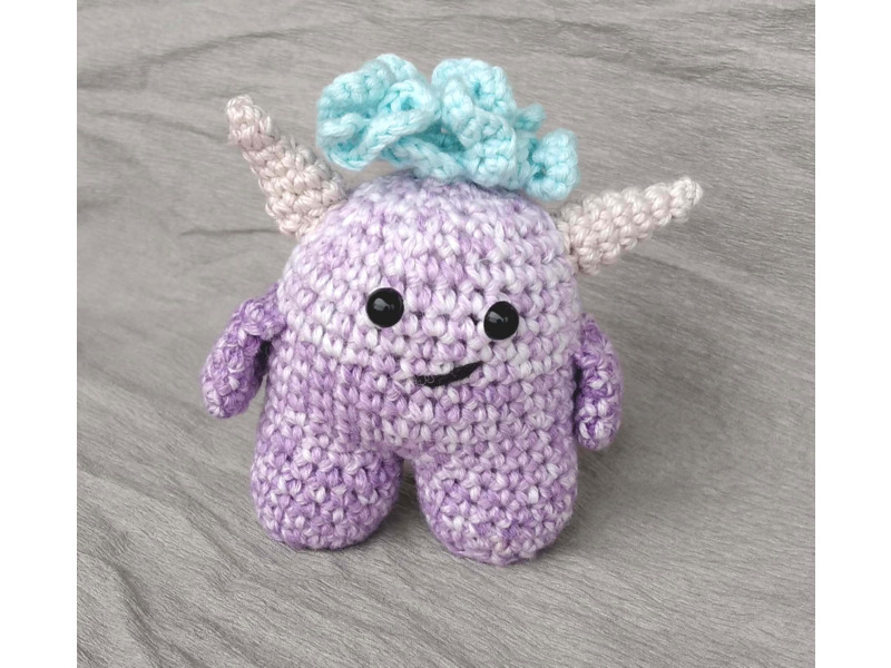 Товары для детей - Игрушки - Монстр кудрявый