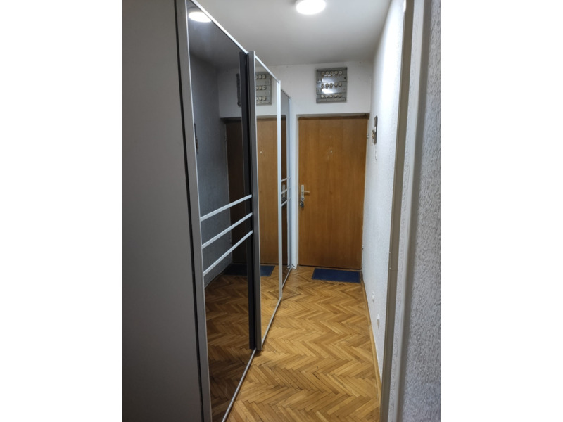 Недвижимость - Квартиры - Продается 1-комнатная квартира