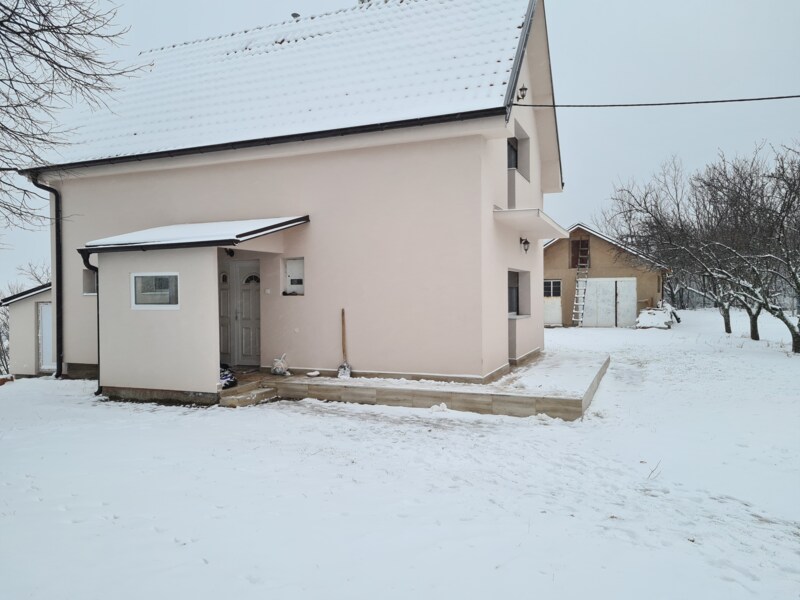 Недвижимость - Дома - Загородное поместье с домом 