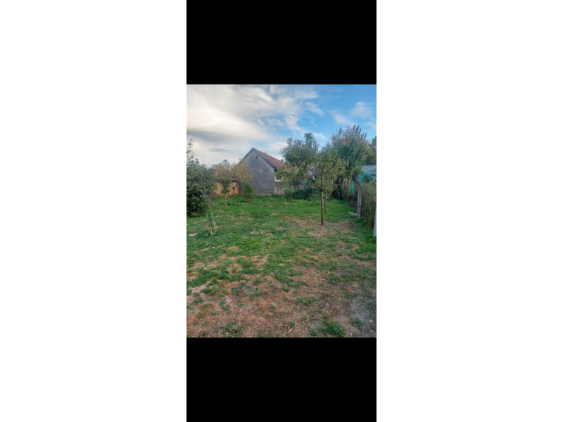 Недвижимость - Дома - Продаю дом в городе Бако возле Нови-Сада 