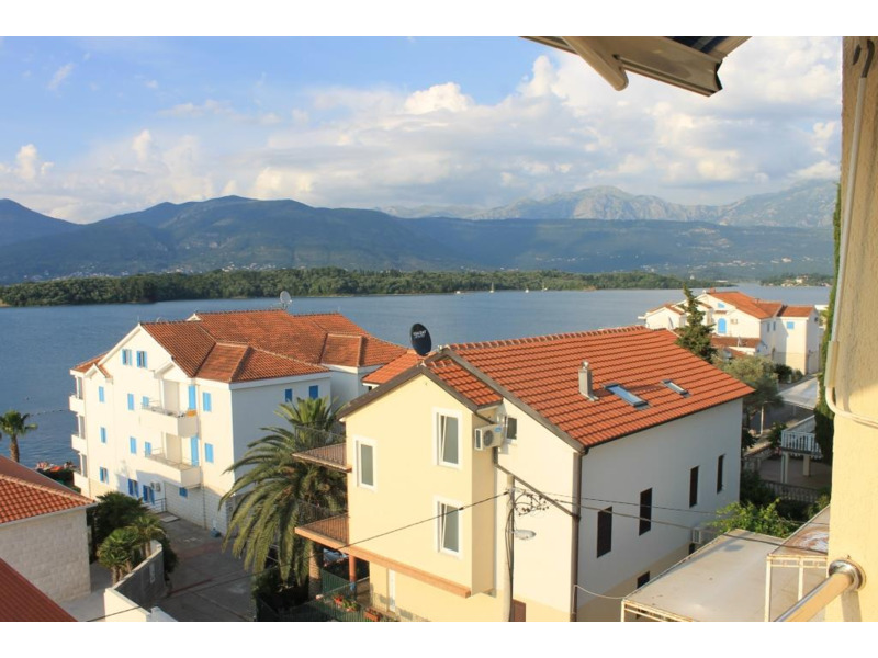 Недвижимость - Квартиры - Продается квартира в 50м от пляжа в Черногории