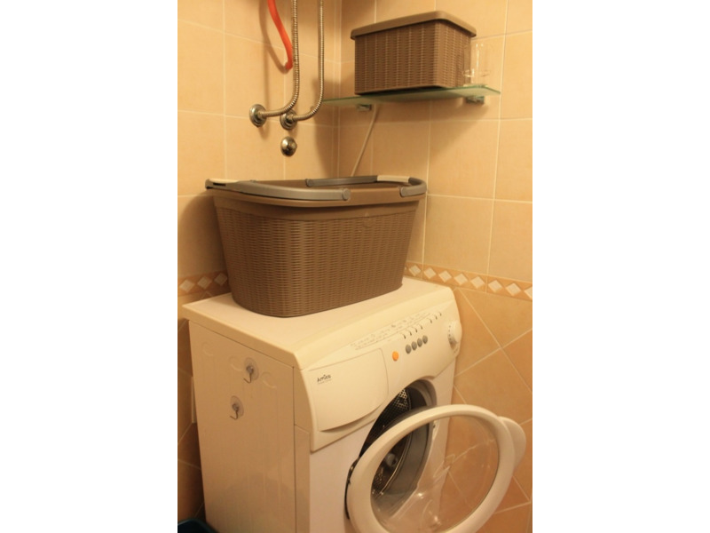 Недвижимость - Квартиры - Продается квартира в 50м от пляжа в Черногории