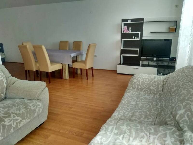 Недвижимость - Дома - Продается 2-этажный дом в Черногории у моря