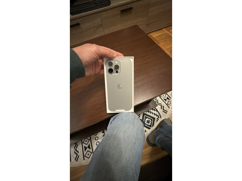 Электроника - Телефоны и планшеты - iPhone 16 Pro Max