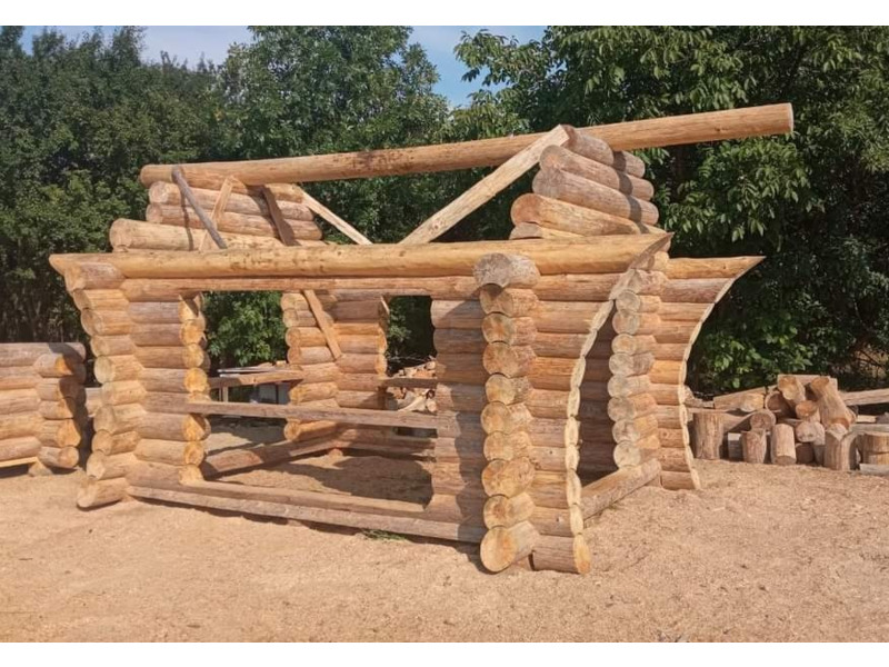 Услуги - Ремонт и строительство - Беседка рубленая новая