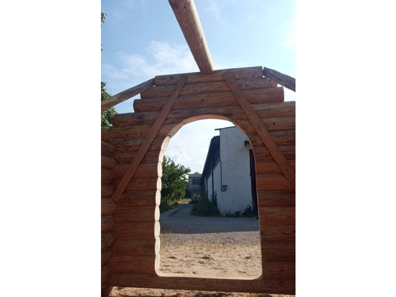 Услуги - Ремонт и строительство - Беседка рубленая новая