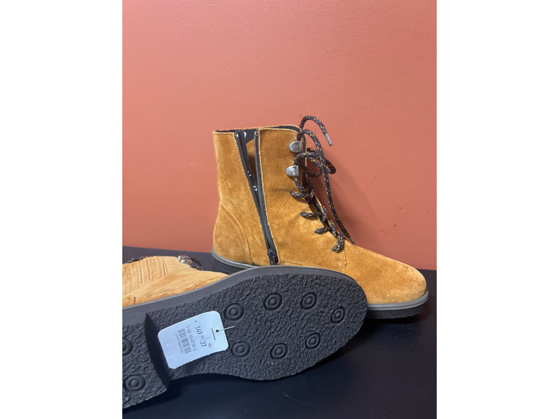 Одежда, обувь, аксессуары - Женская обувь - Ботинки 