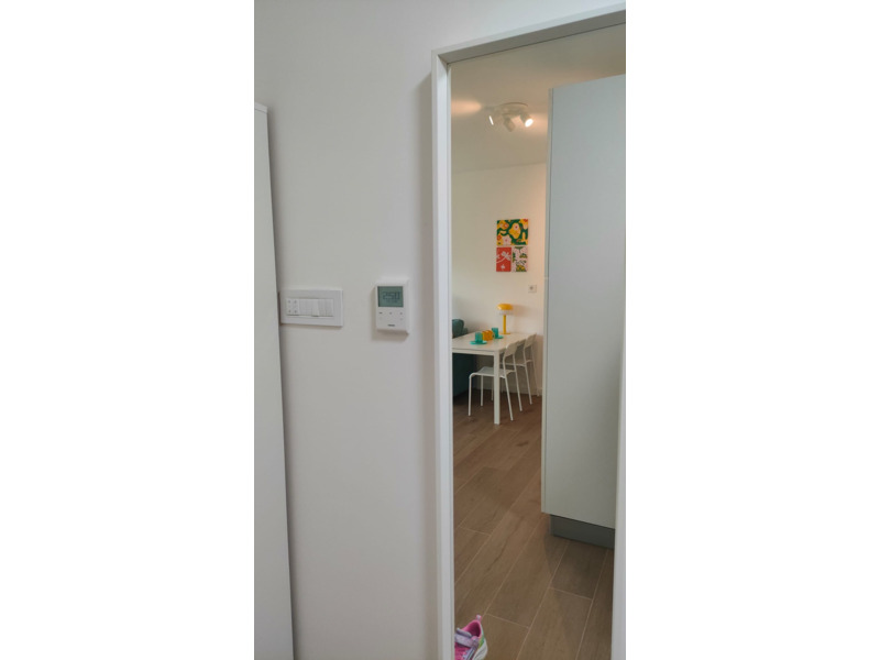 Недвижимость - Квартиры - Сдаю новую студию в Суботице